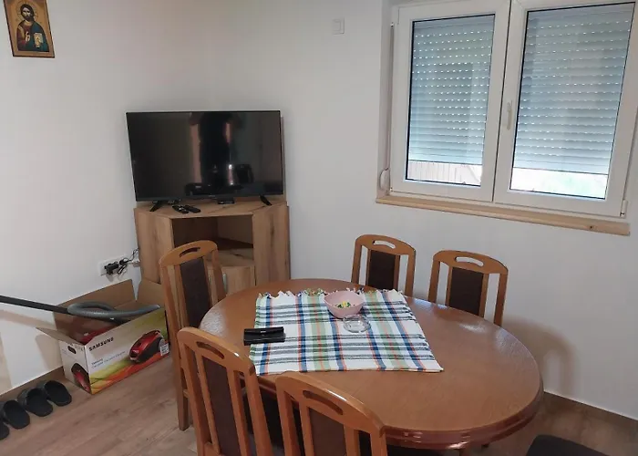 Visocka Banja 公寓